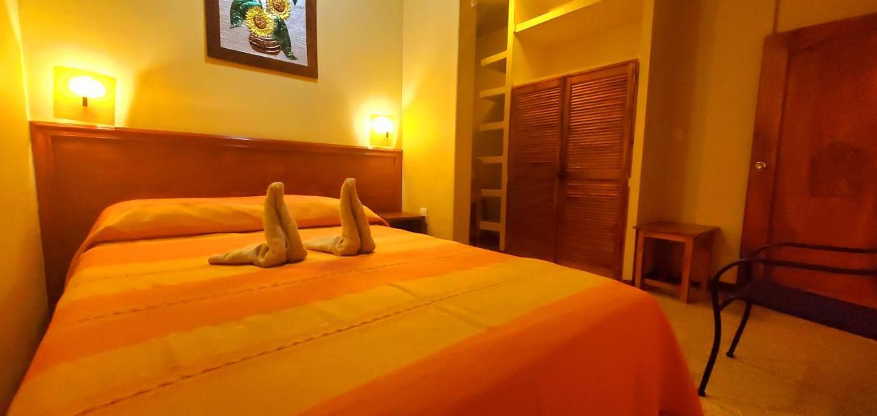 Hotel Florida Oaxaca ภายนอก รูปภาพ