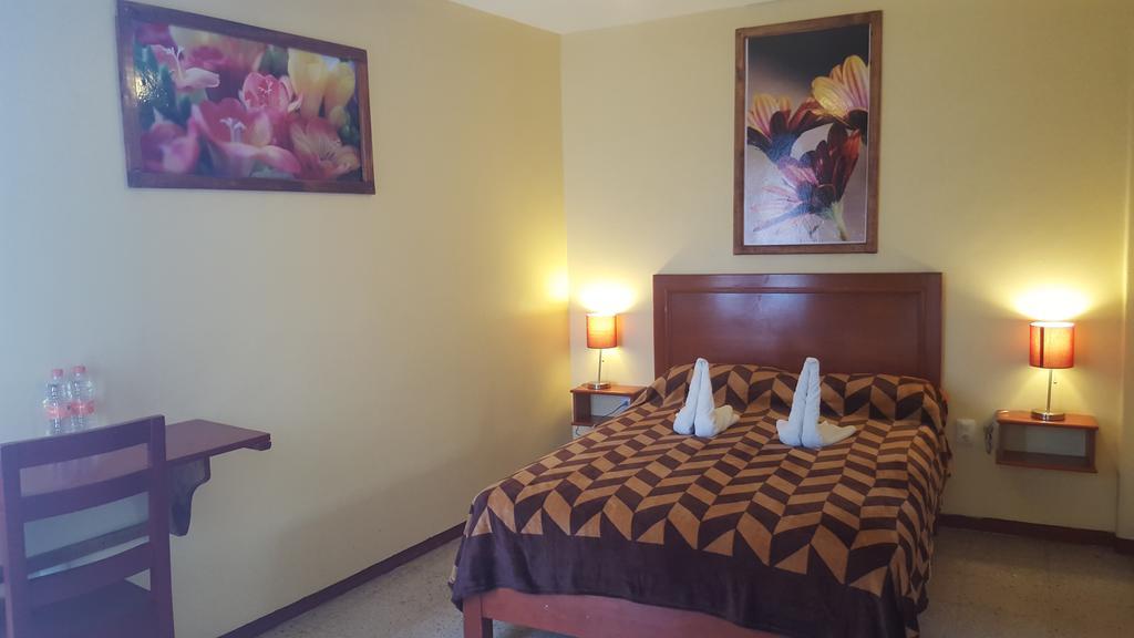 Hotel Florida Oaxaca ภายนอก รูปภาพ